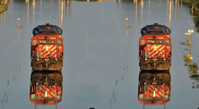 Em Bangladesh há um comboio que anda sobre a água, e não é magia!