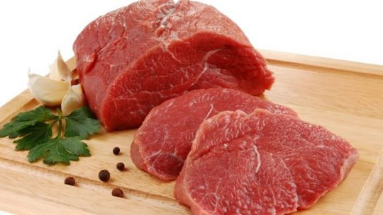 5 Benefícios que vais trazer ao teu corpo se reduzires o consumo de carnes vermelhas